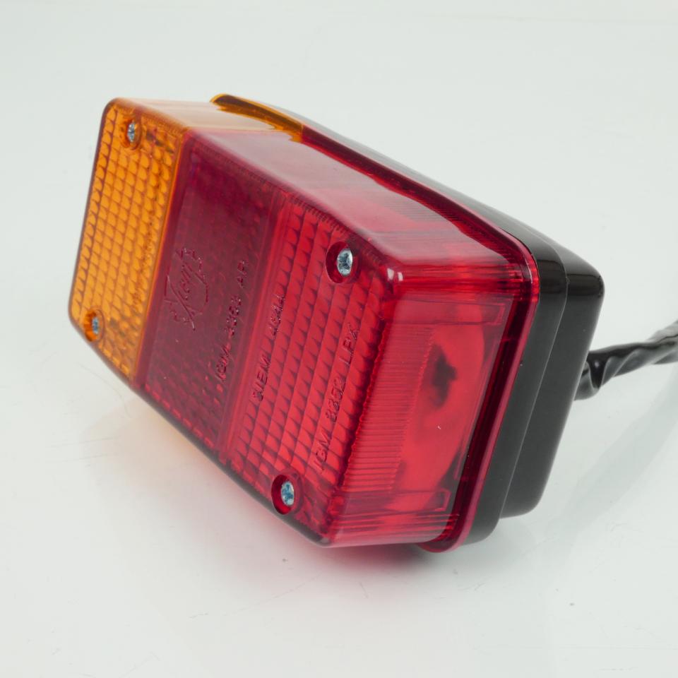 Feu arrière Siem pour auto Piaggio 220 Ape Car P2-P3 1978 à 1985 ARG 155632 Neuf