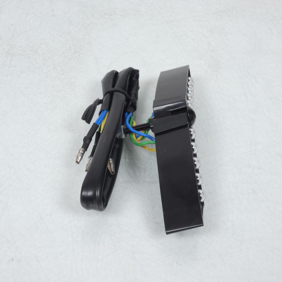 Feu arrière articulé 20° Papillon led rouge Générique pour moto Neuf