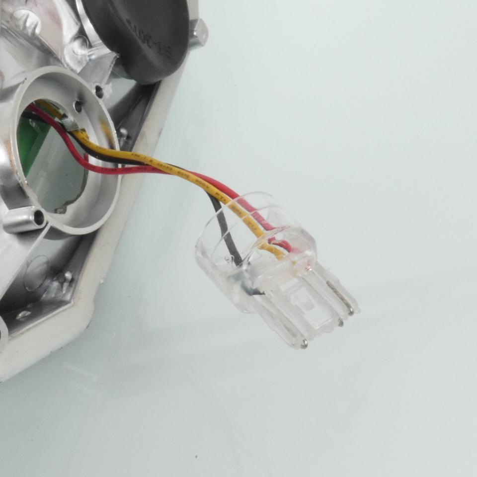 Feu arrière Mad pour moto Honda 900 Hornet 2003 à 2006 transparent LED Neuf