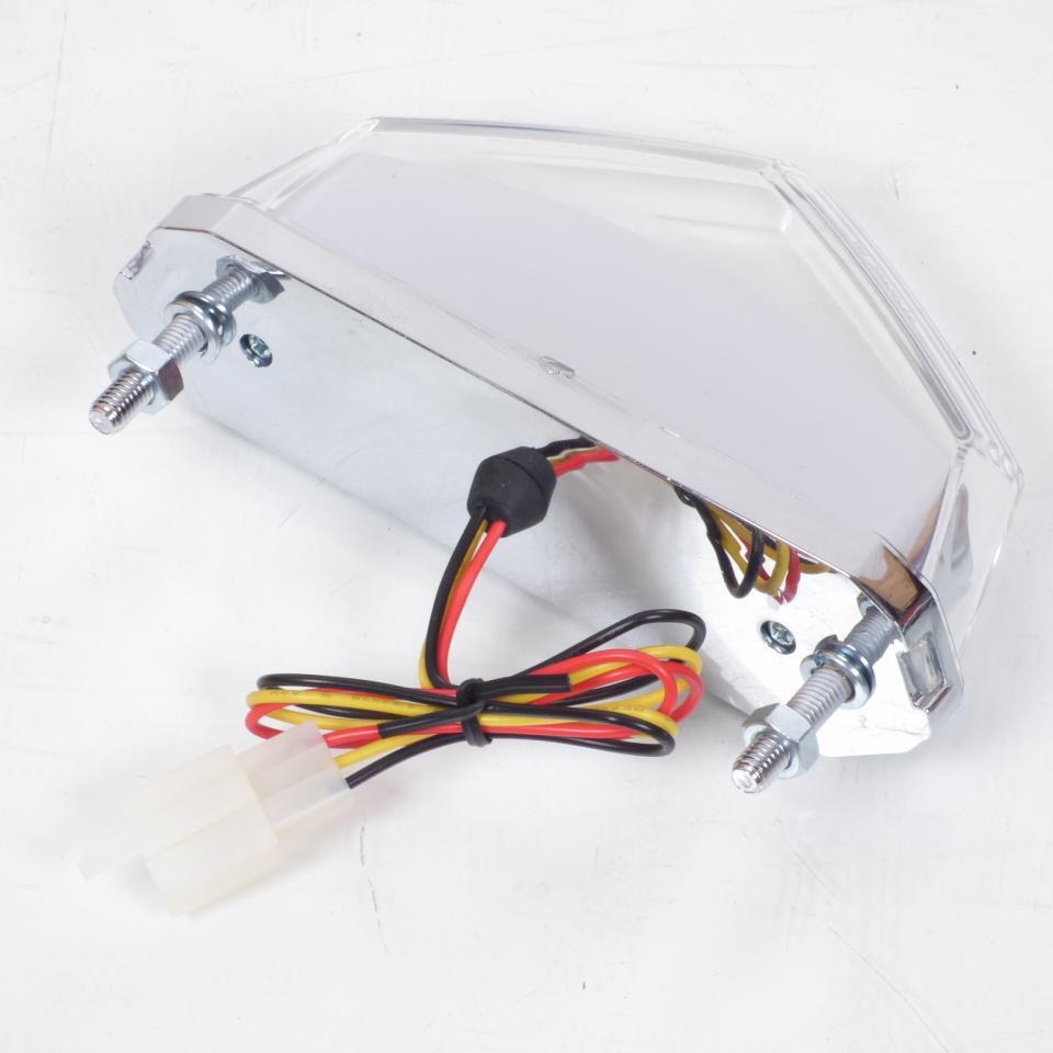 Feu arrière Teknix pour pour Moto Derbi 50 Senda Xtrem Neuf