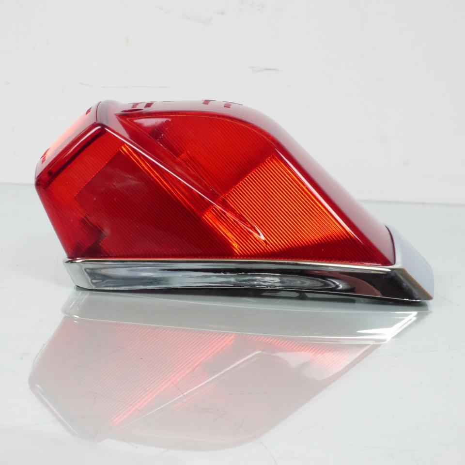 Feu arrière rouge pour scooter Piaggio Vespa 125 PXE 1998-2001 58269R 583081