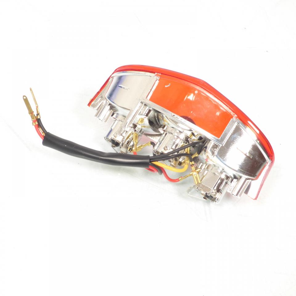 Feu arrière P2R pour scooter Peugeot 50 Ludix Avant 2020 761457 Neuf