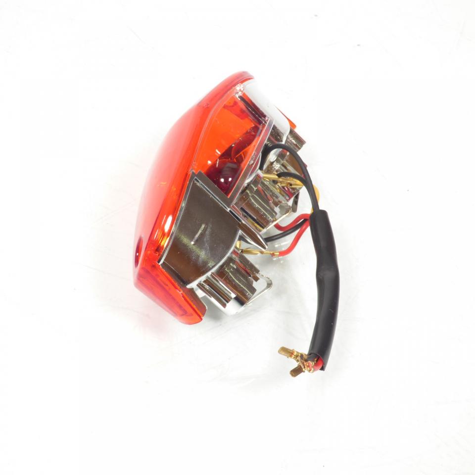 Feu arrière P2R pour scooter Peugeot 50 Ludix Avant 2020 761457 Neuf