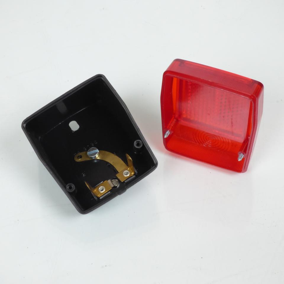 Feu arrière rouge pour cyclomoteur mobylette MBK 51 cyclo mob P-113 Neuf