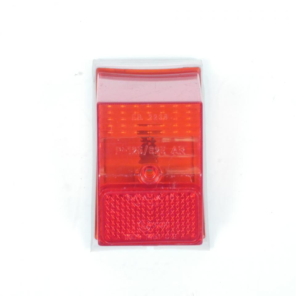 Feu arrière rouge pour mobylette Peugeot 50 103 F.B. 2238 / P-125 / 625 AR Neuf