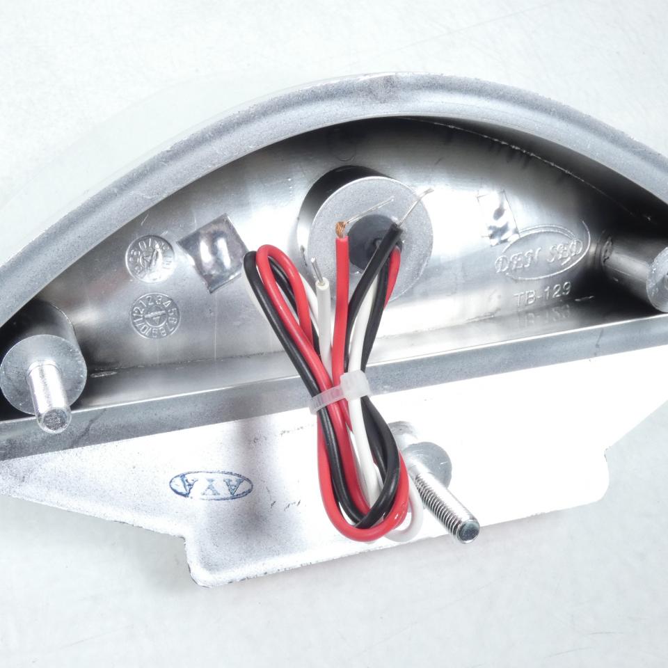 Feu arrière TNT pour scooter Generic 50 Cracker 2009 à 2011 LEXUS 2 204416 Neuf