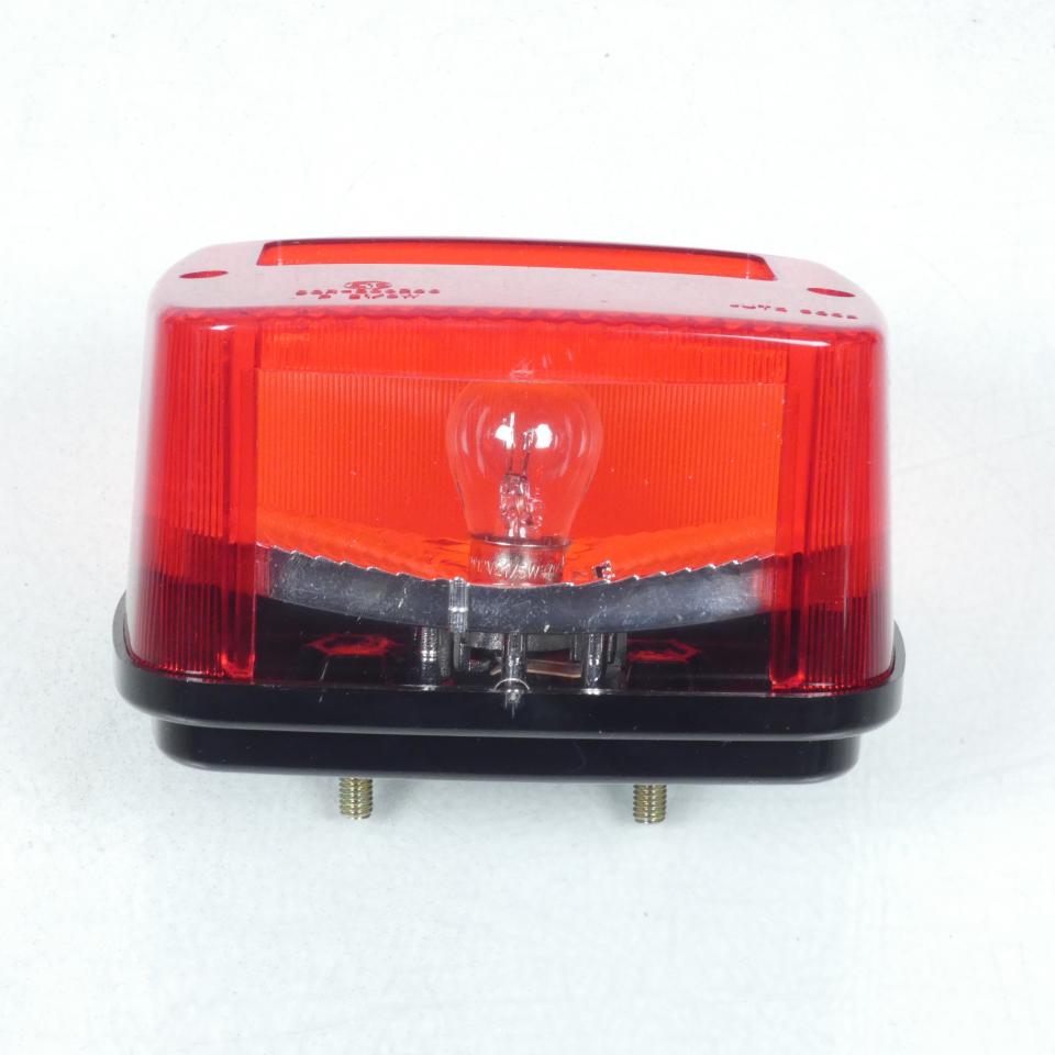 Feu arrière 12V Générique universel pour moto JUTE 9605 Neuf