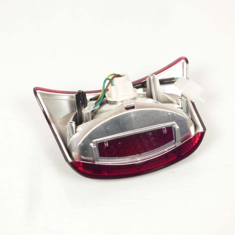 Feu arrière rouge fumé pour scooter Yamaha 50 Bw's 2004 5WW-H4700-00 Neuf