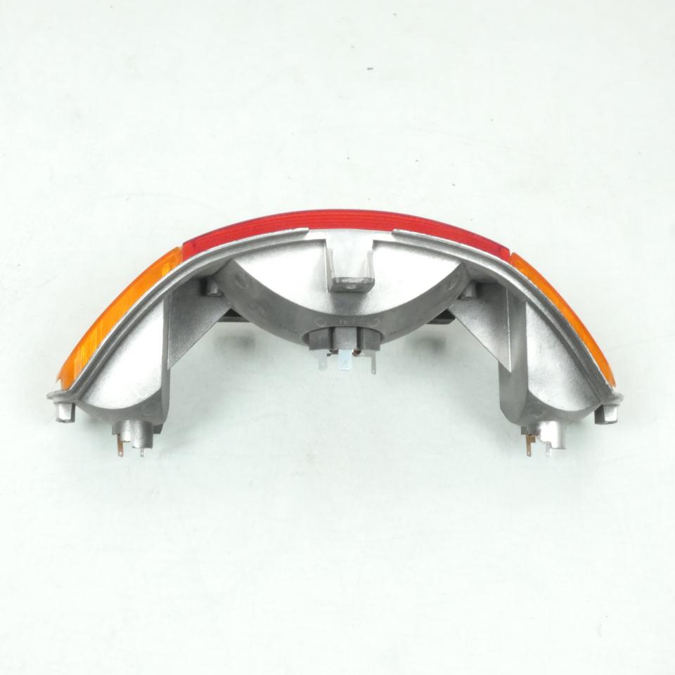 Feu arrière origine pour Scooter Peugeot 50 Buxy Avant 2020 736723 Neuf en destockage