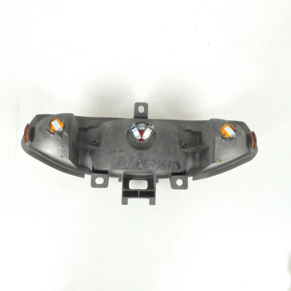 Feu arrière origine pour Scooter Peugeot 50 Buxy Avant 2020 736723 Neuf en destockage