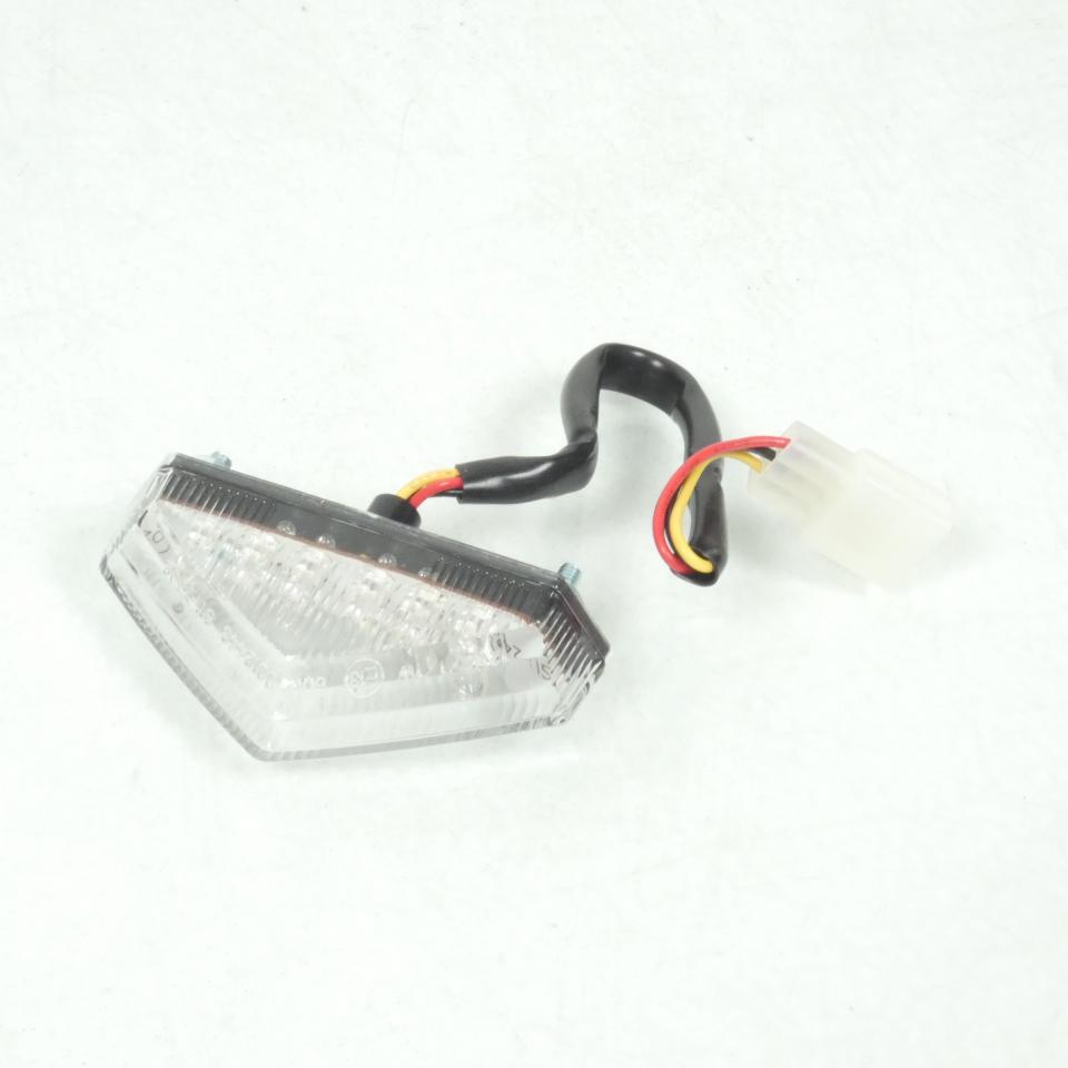 Feu arrière Led pour moto Rieju 50 MRT Après 2022 0/000.150.9106 ST-7002 Neuf
