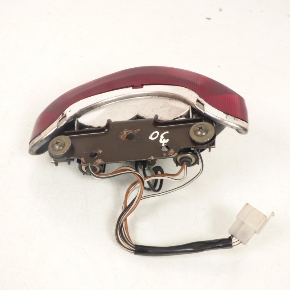 Feu arrière origine pour moto Suzuki 650 SV 1999 à 2002 35710-02F0 Occasion