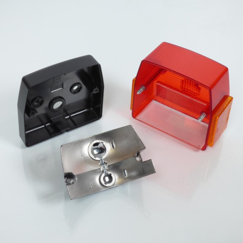 Feu arrière CEV pour mobylette Peugeot 50 103 SPX M94 27080 / 221827082 Neuf
