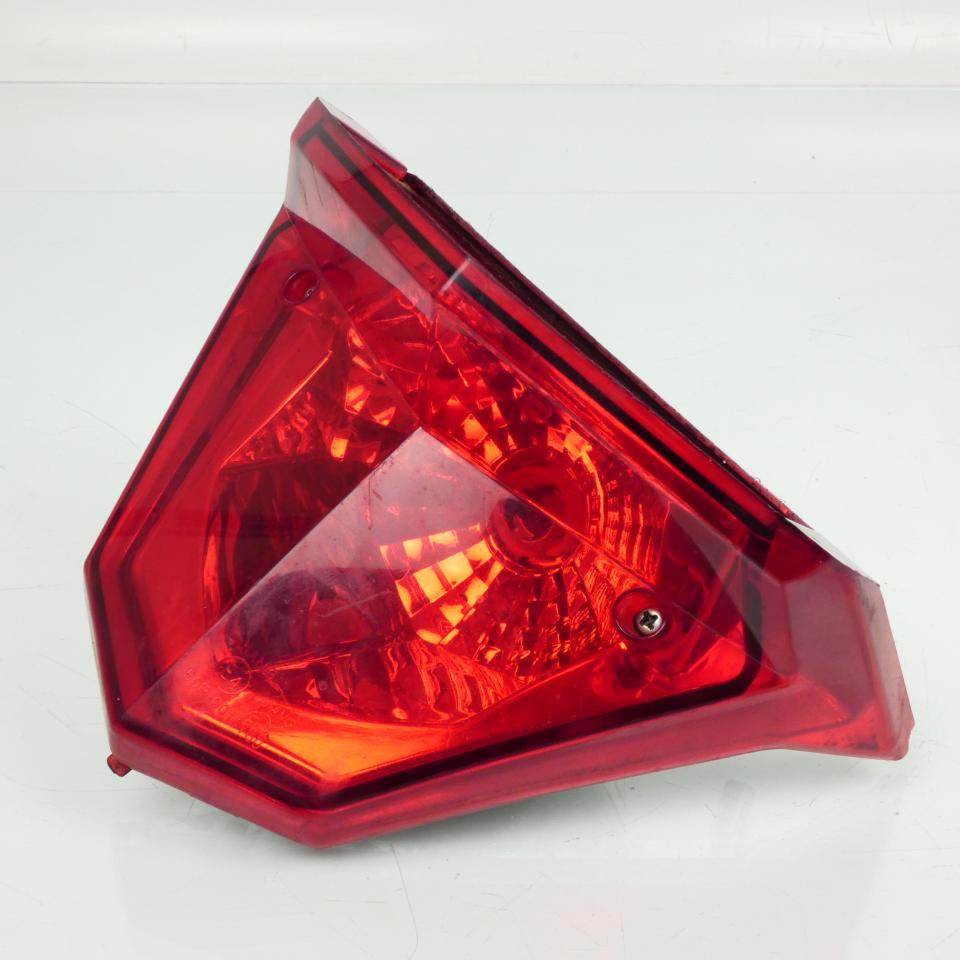 Feu arrière origine pour scooter Keeway 50 Flash QJIANG E4 50R-0011760 Occasion