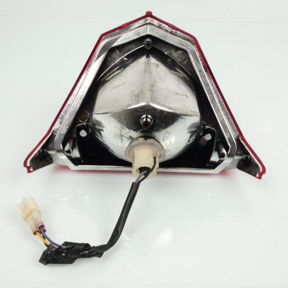 Feu arrière origine pour scooter Keeway 50 Flash QJIANG E4 50R-0011760 Occasion