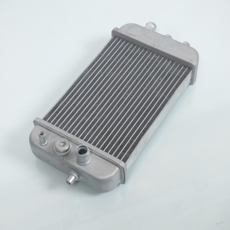 Radiateur de refroidissement TNT pour moto Derbi 50 Senda 00H03805011 / AP8201666