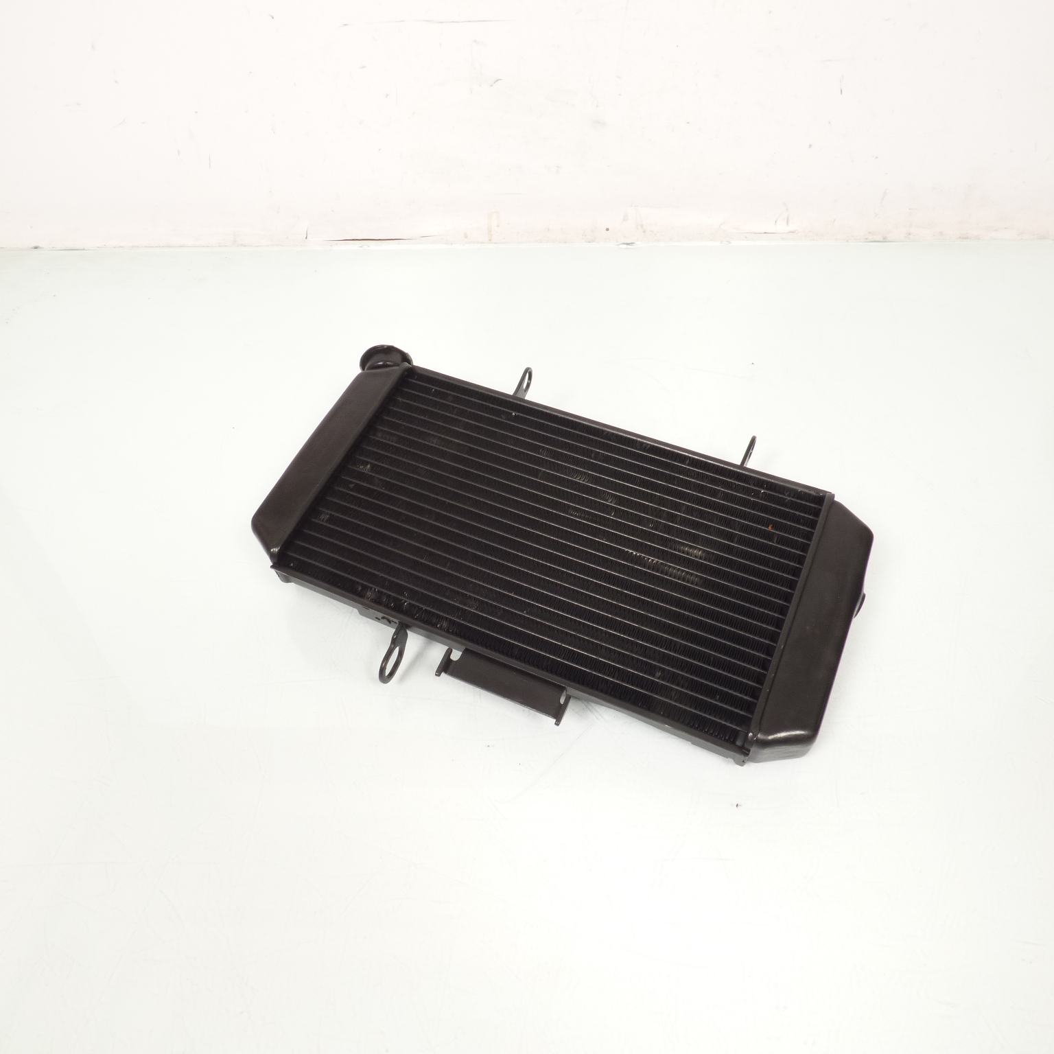 Radiateur origine pour moto Suzuki 650 V-strom 2004-2012 17710-27G00