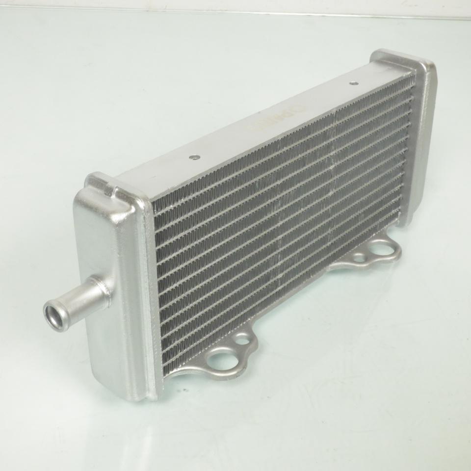 Radiateur de refroidissement TNT pour Moto Malaguti 50 XSM 1D4-E2460-00 Neuf