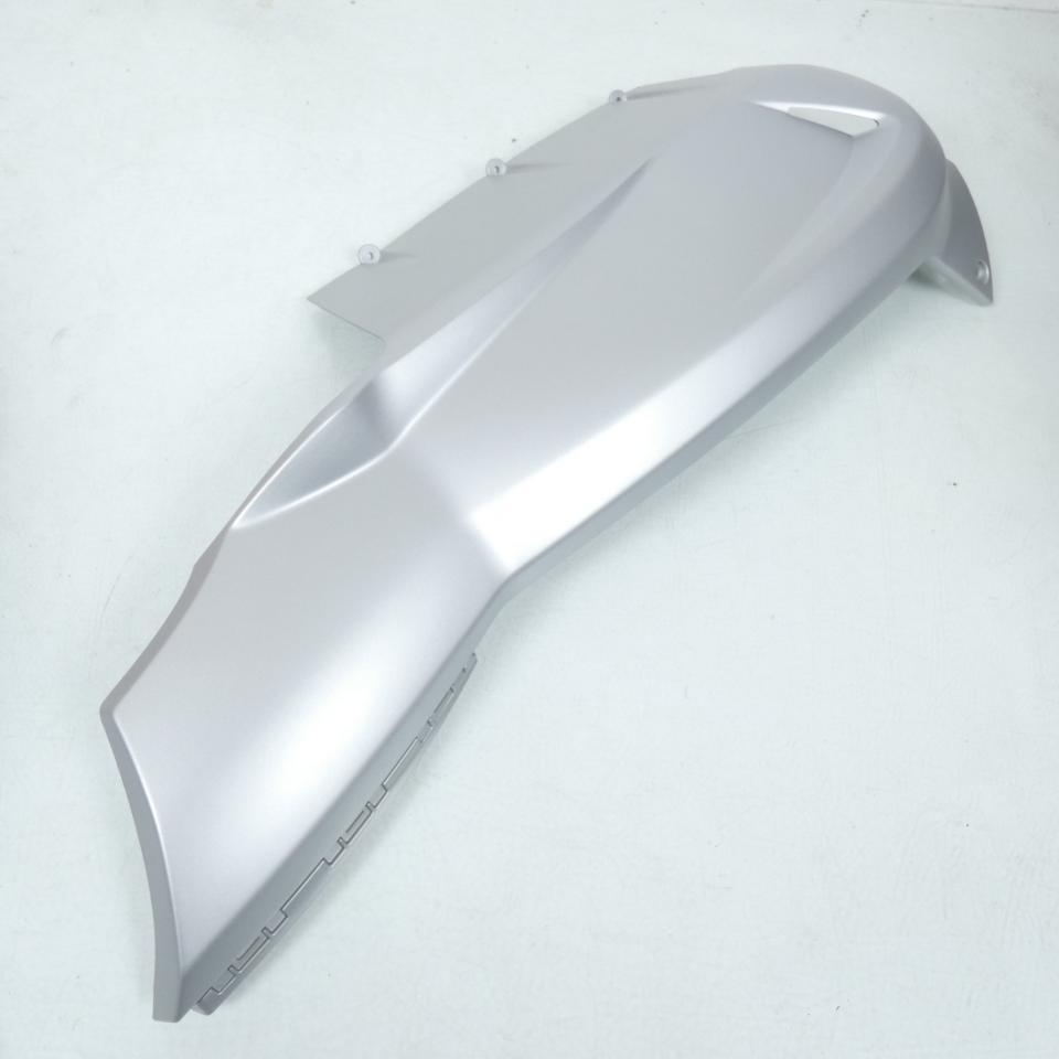 Sabot bas de caisse gauche pour scooter Peugeot 125 Citystar 778151H3 Gris Neuf