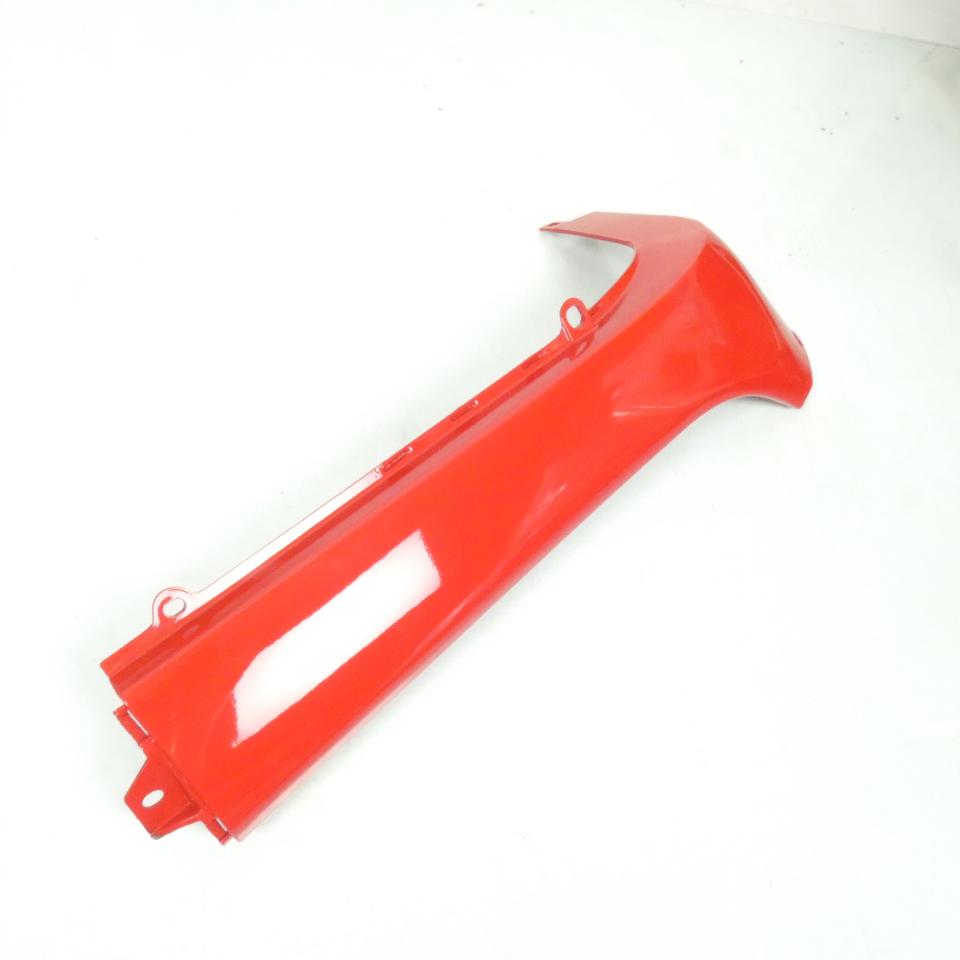 Sabot bas de caisse gauche pour scooter Peugeot 125 SV 729302RT Rouge Neuf