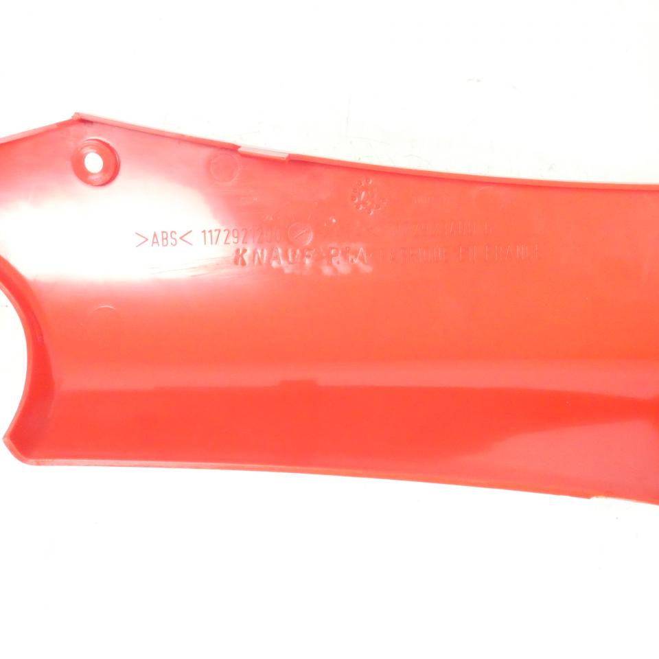 Sabot bas caisse G pour scooter Peugeot 50 Buxy 1172921200 729334RT Rouge Neuf