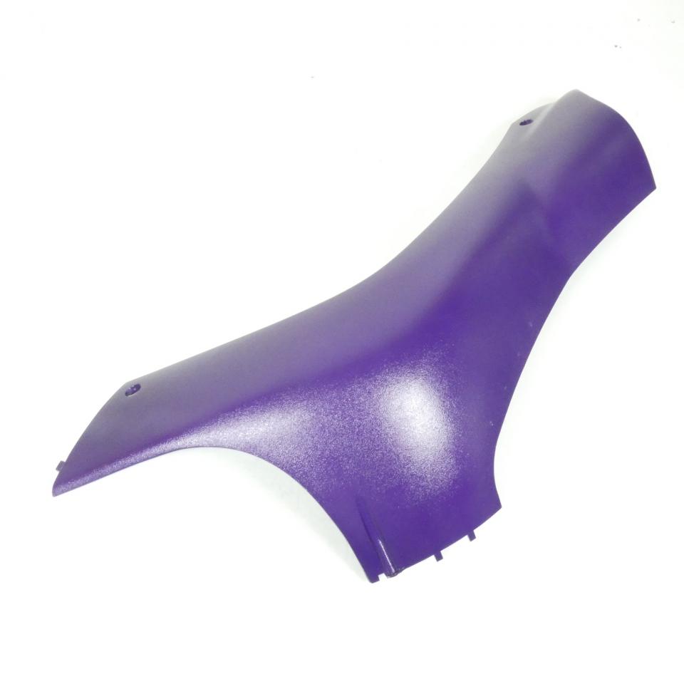 Sabot bas de caisse gauche pour scooter Peugeot 50 Buxy 730640VK Violet Neuf