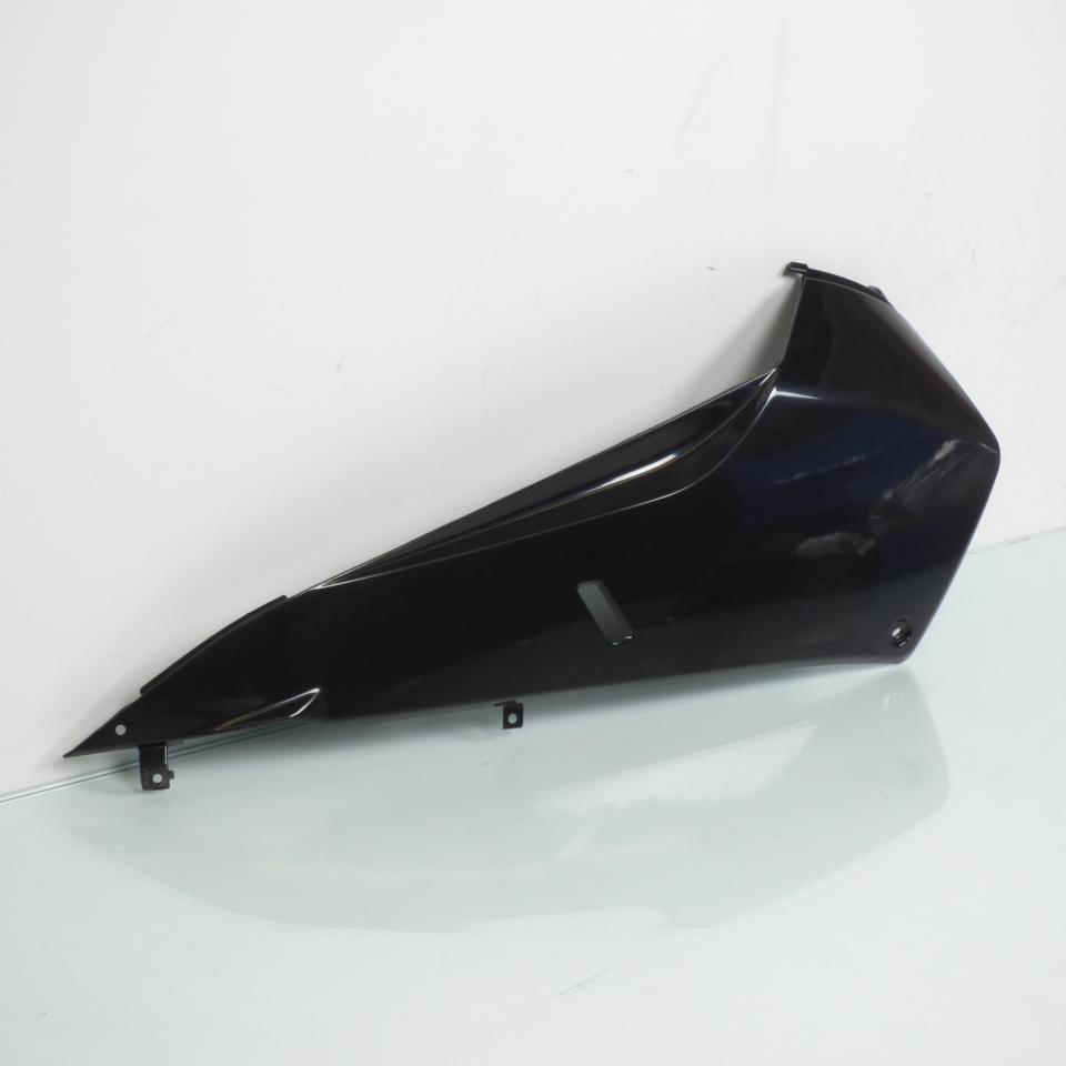 Sabot bas de caisse droit pour scooter Yamaha 500 Tmax 2008-2011 brut à peindre