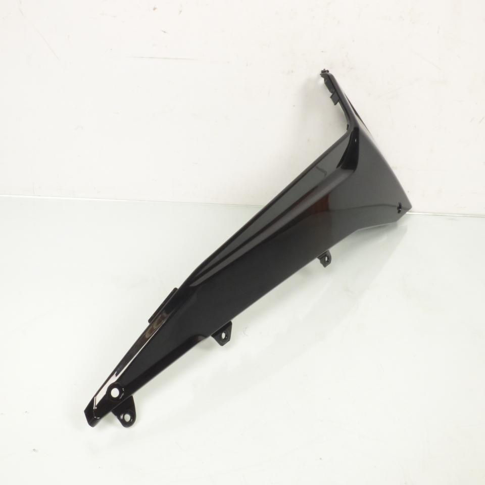 Sabot bas de caisse droit P2R pour Scooter Yamaha 530 Tmax 2012 à 2014 noir brillant Neuf