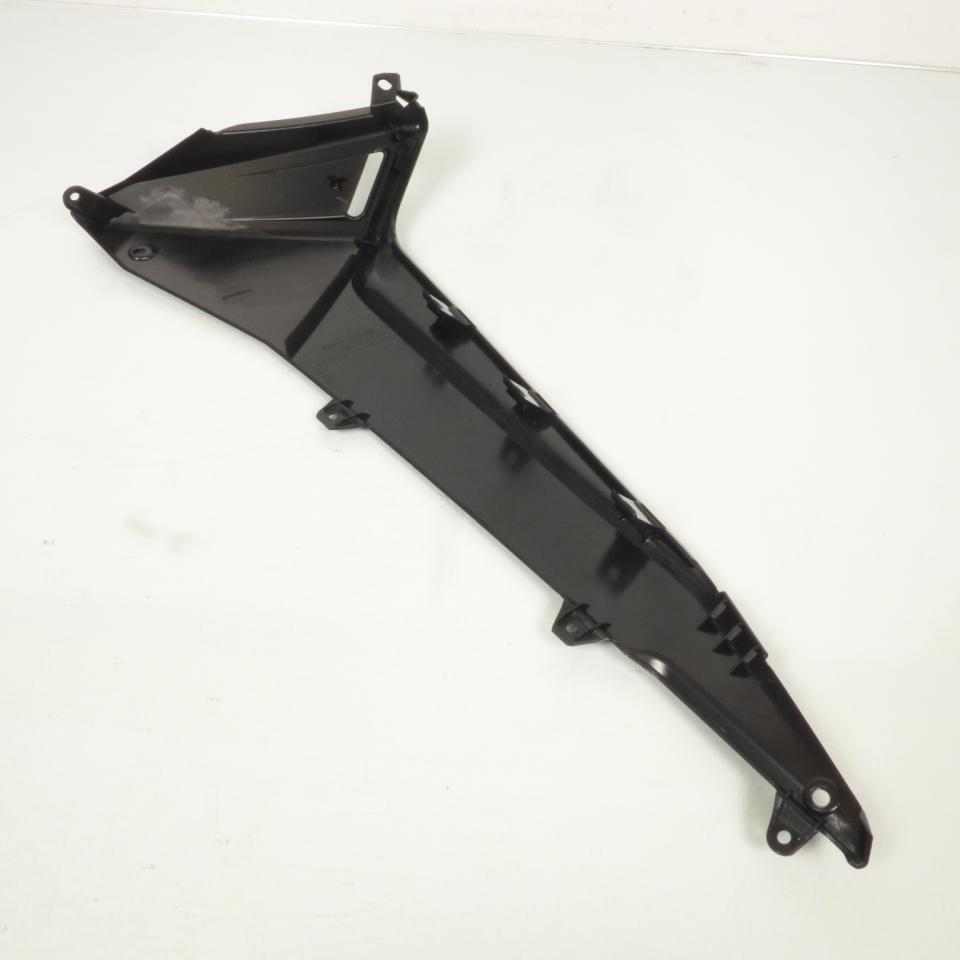 Sabot bas de caisse droit P2R pour Scooter Yamaha 530 Tmax 2012 à 2014 noir brillant Neuf