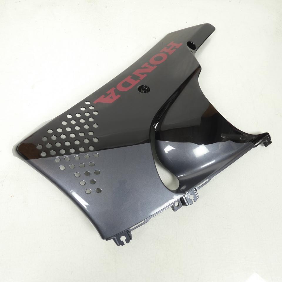 Sabot bas caisse droit pour moto Honda 900 CBR 1992 à 1993 64420-MWOB-0000 Noir