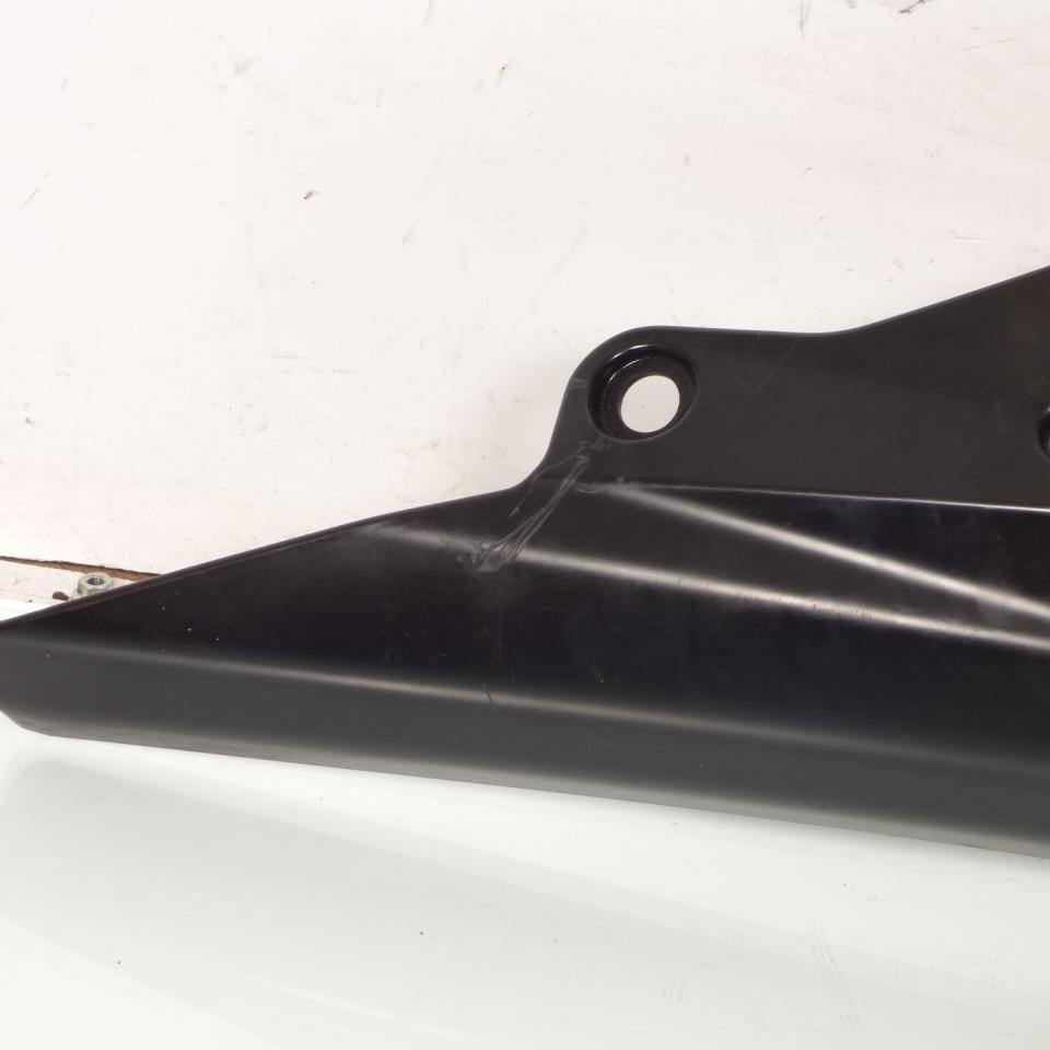 Sabot bas de caisse droit origine pour moto Suzuki 125 Gsx-R 2018-21 94433-23K0