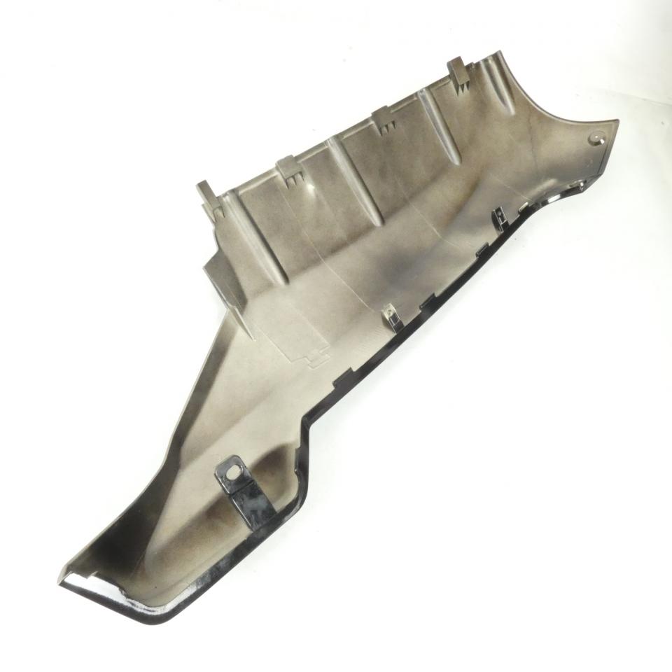 Sabot bas de caisse droit origine pour Moto Ducati 749 R Superbike 2003 à 2006 Neuf en destockage