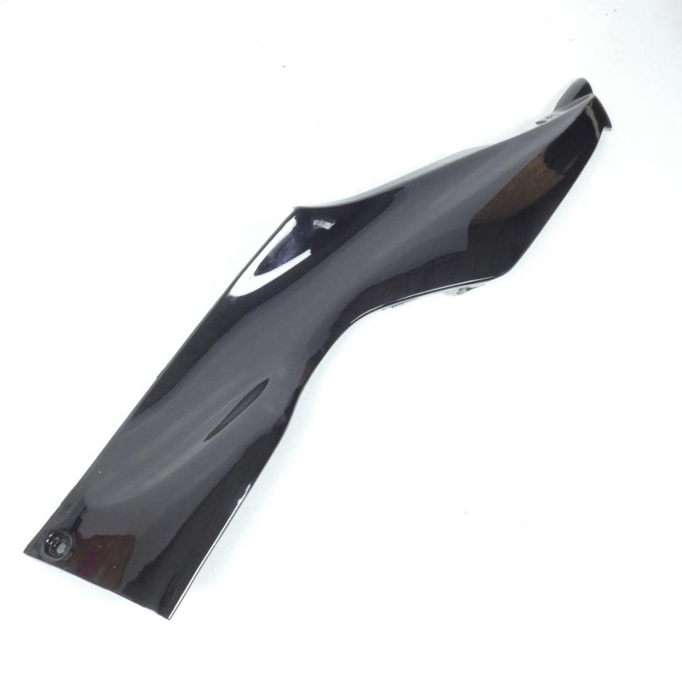 Sabot bas de caisse droit noir origine pour scooter Yiying 125 YY125T-7 TI07-070100005 / Noir Neuf