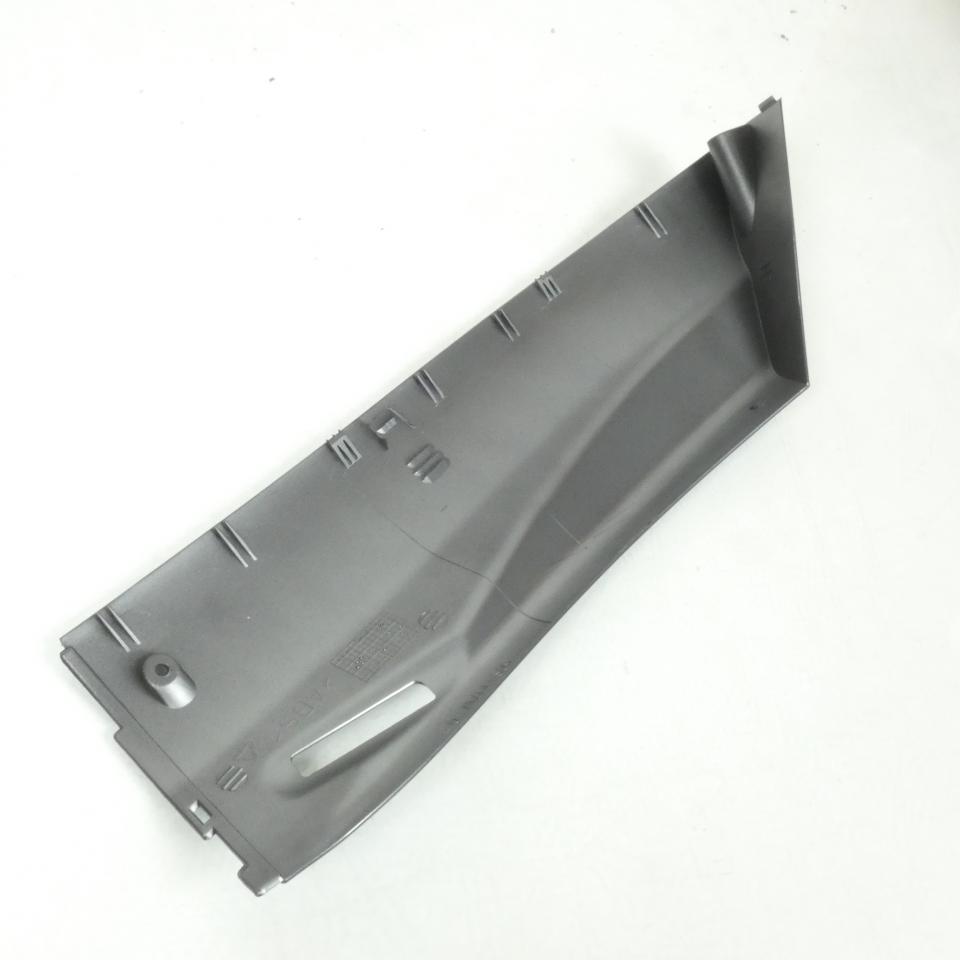 Sabot bas caisse D 5DSF171M03PL Gris pour scooter Yamaha 125 Majesty 2007-2008