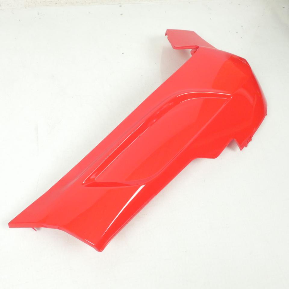 Sabot bas caisse droit pour scooter Aprilia 160 SXR SP1B007706R7 rouge 894 Neuf