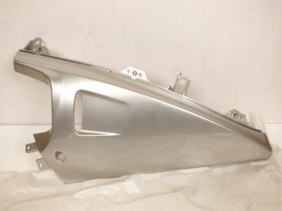 Sabot bas de caisse droit pour Honda VFR