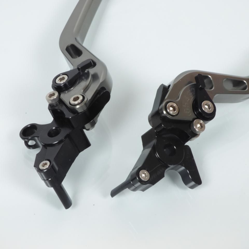 Levier frein droit Mad pour Moto MV Agusta 750 Brutale 2003 à 2013 Alu CNC coloris titane/noir Neuf